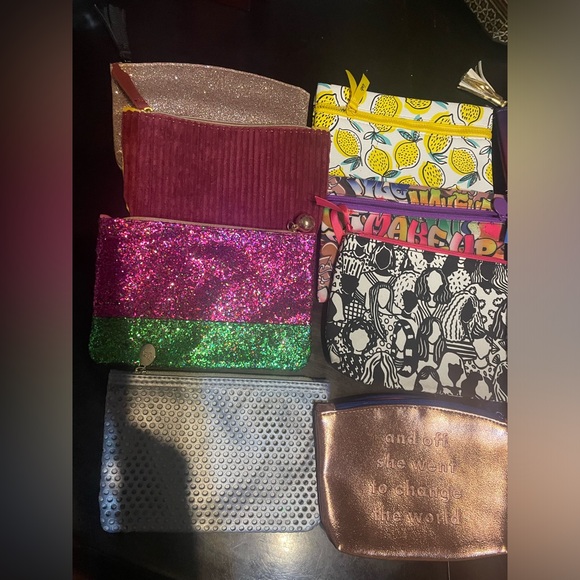 Ipsy Lot of Makeup Bags, 17 Different bags, Nice Lot! - Picture 2 of 6